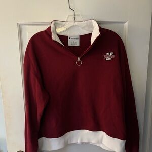 NWT UMASS Amherst Women's Sweatshirt